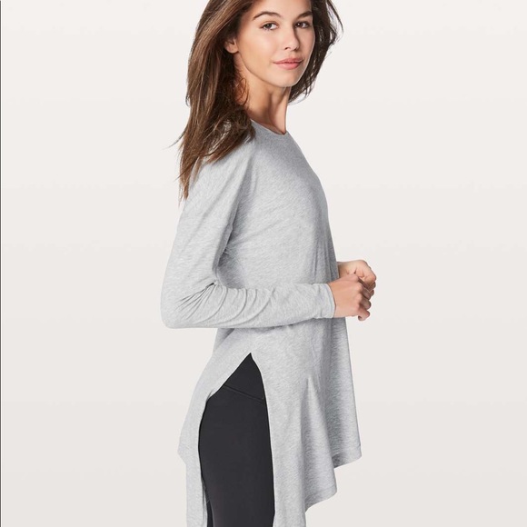 Lululemon To The Point Long Sleeve - Picture 3 of 7